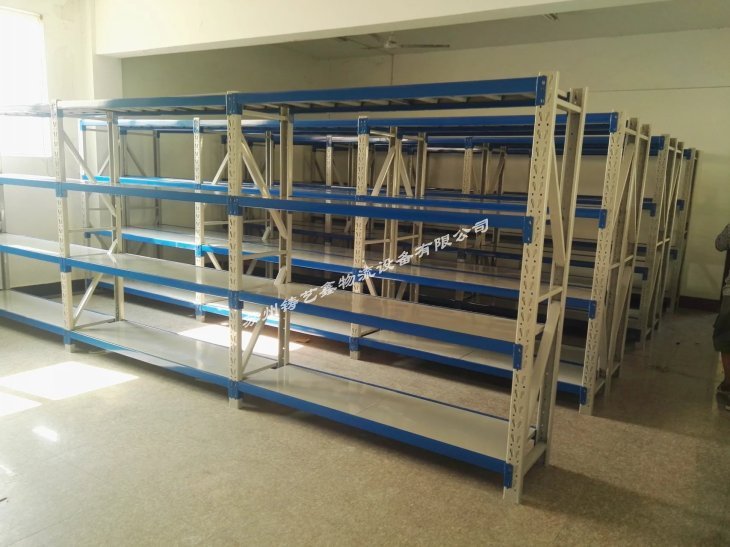 中型貨架（jià）